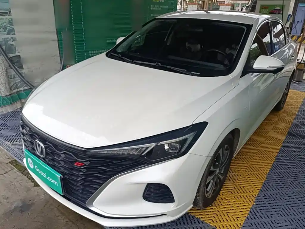 Changan Eado — миниатюра 2