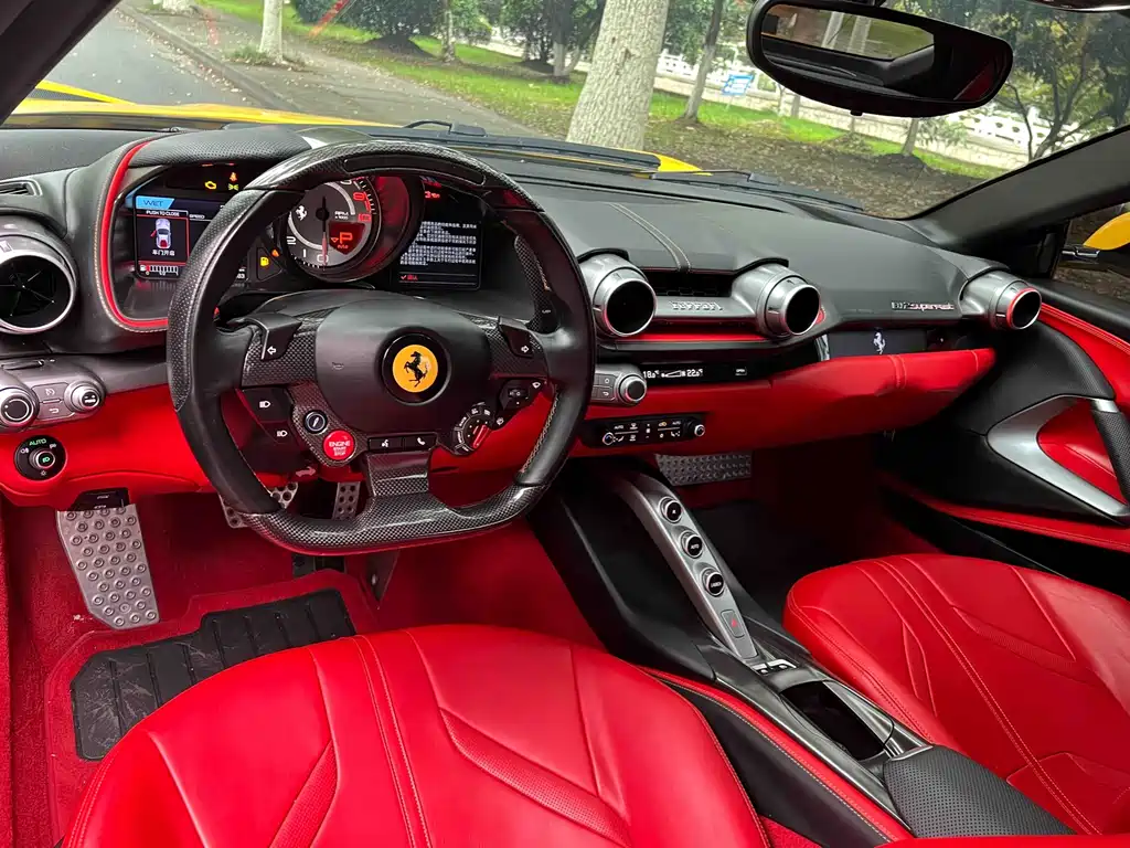 Ferrari 812 2017 6.5L Superfast