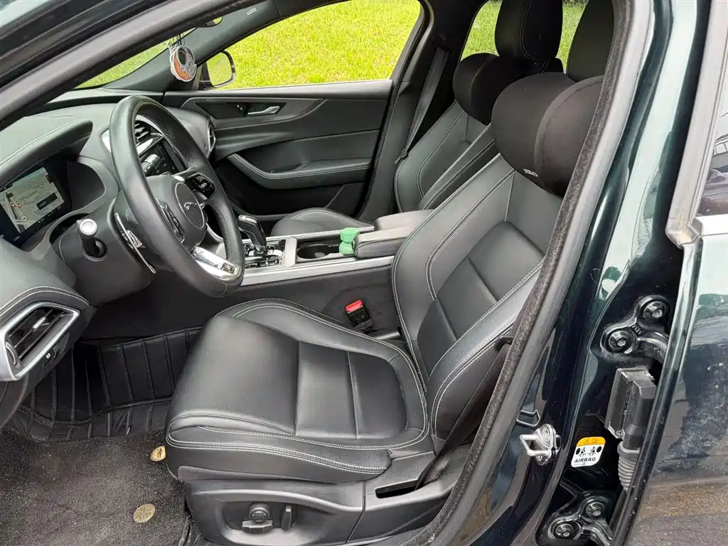 Jaguar XEL 2021 2.0T 250PS R-DYNAMIC S Sport