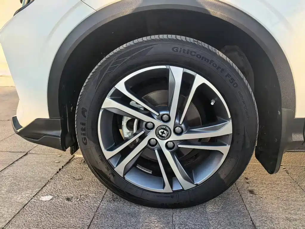 GEELY AUTOMOBILE BINYUE