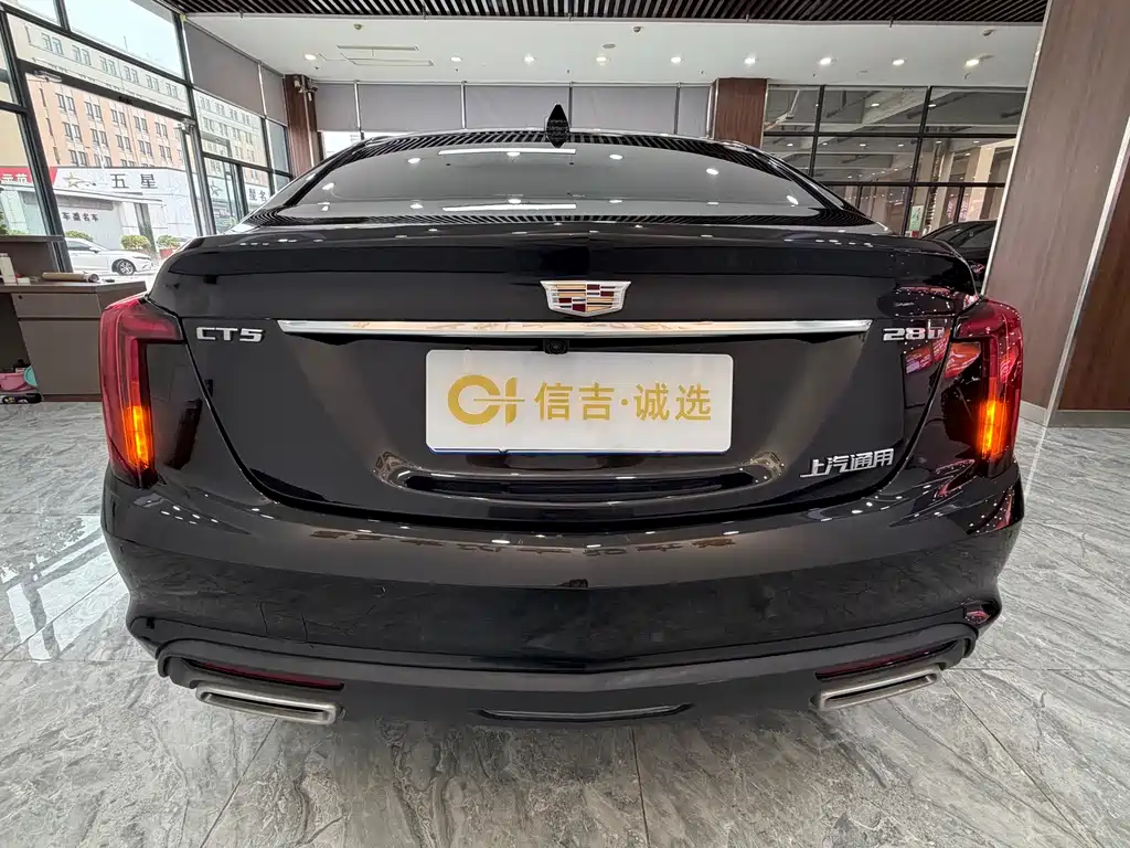 Cadillac CT5 — миниатюра 4