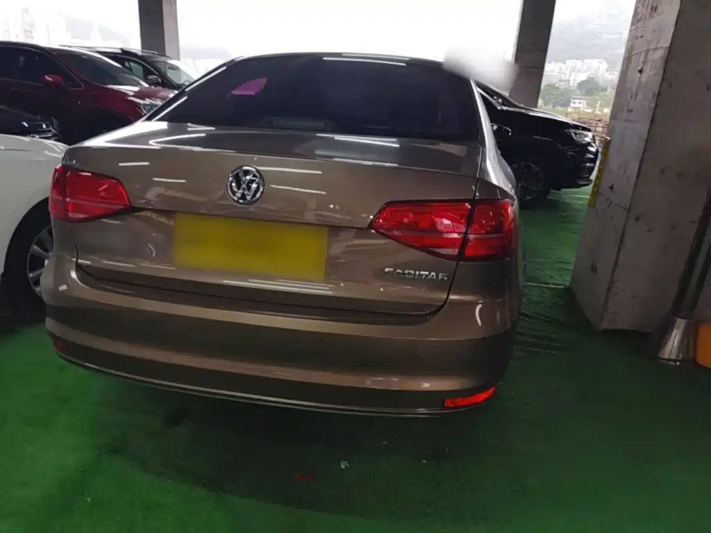 Volkswagen Sagitar — миниатюра 6