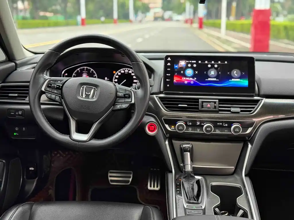 Honda Accord 2022 260TURBO Luxury