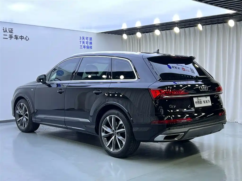 Audi Q7 2022 55 TFSI quattro S line Sport