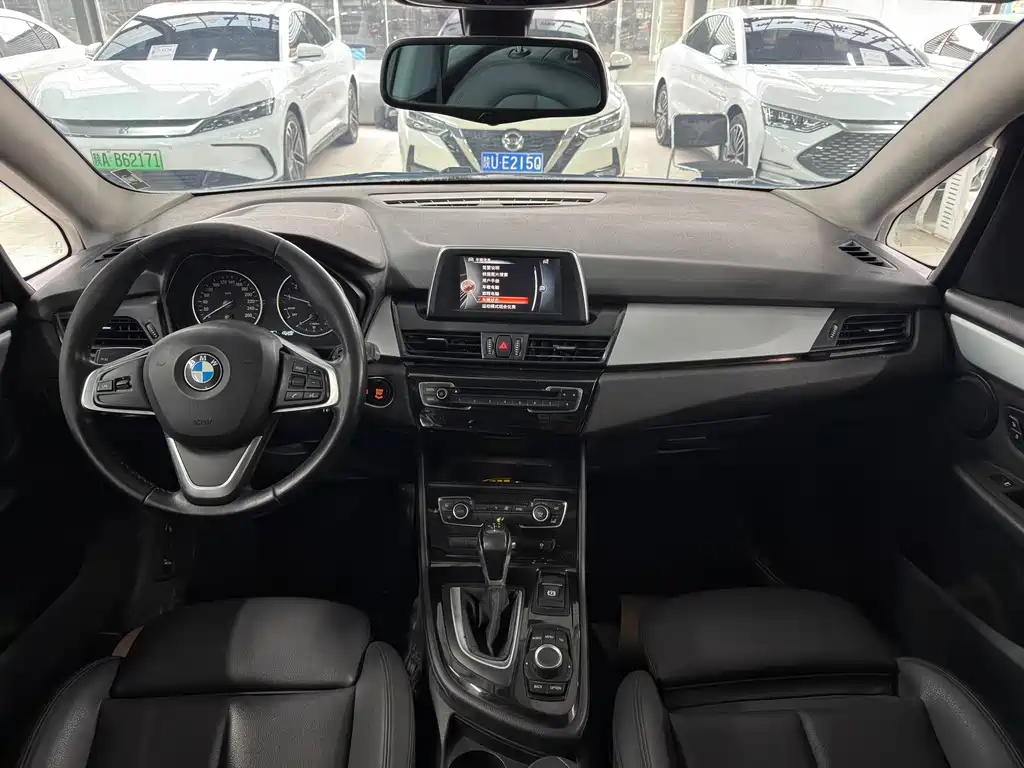 BMW 2 SERIES STATION WAGON