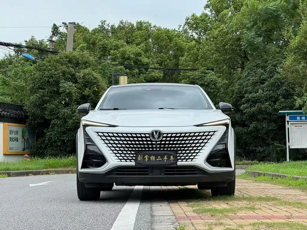 Changan UNI-T — миниатюра 2