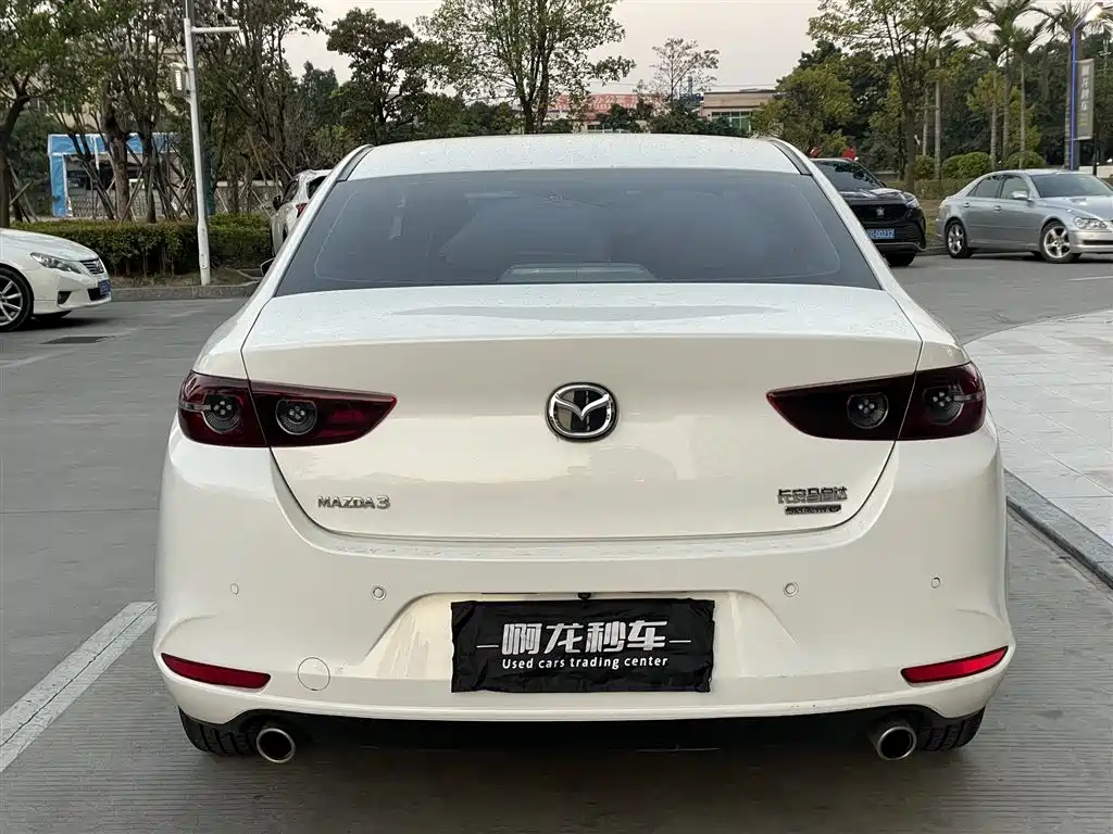 MAZDA 3 ANGKESAILA