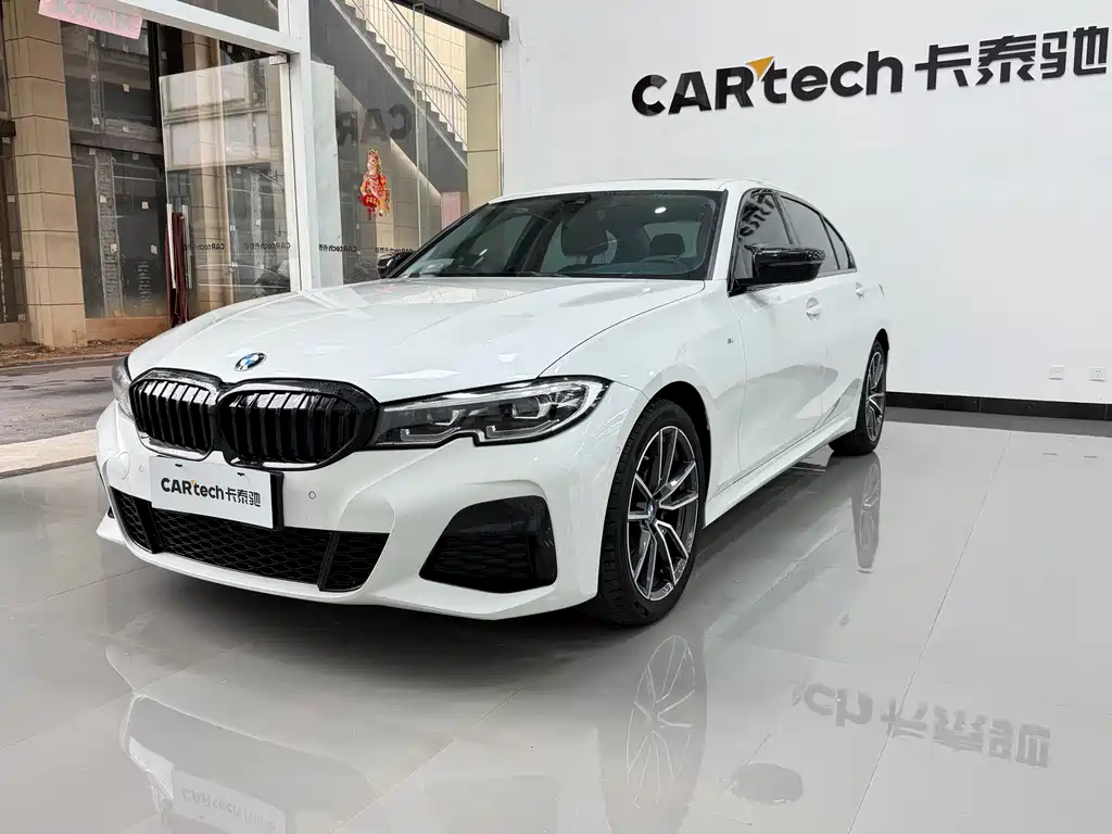 BMW 3 Series 2021