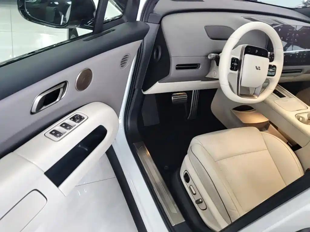 Li Auto Li i6 — миниатюра 16