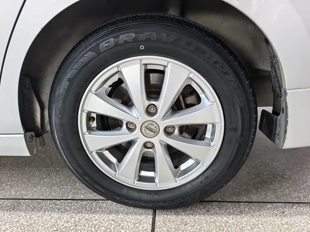 Nissan Sylphy — миниатюра 7