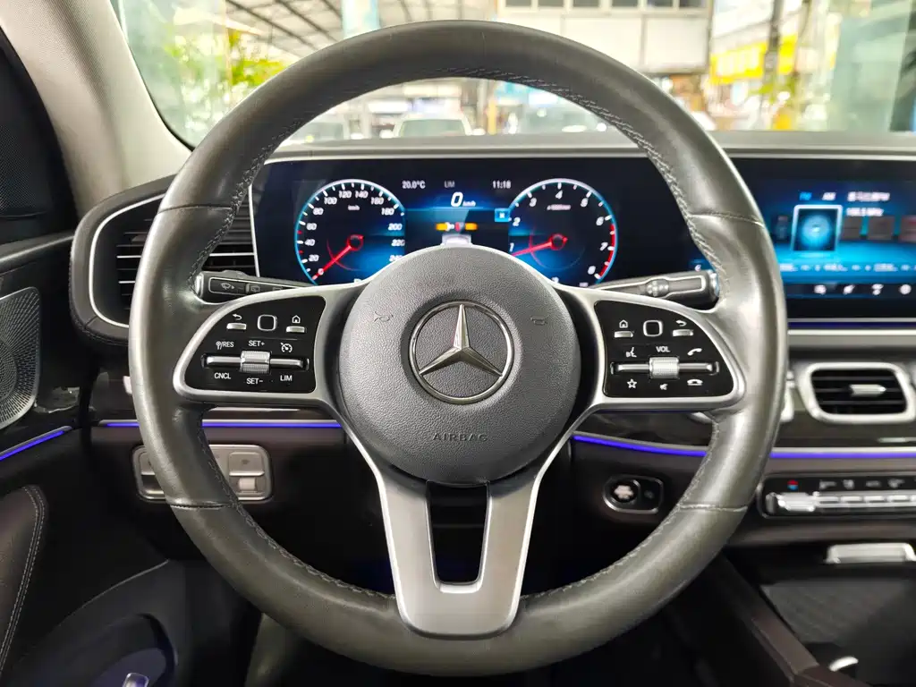 Mercedes-Benz GLE (Import) — миниатюра 9