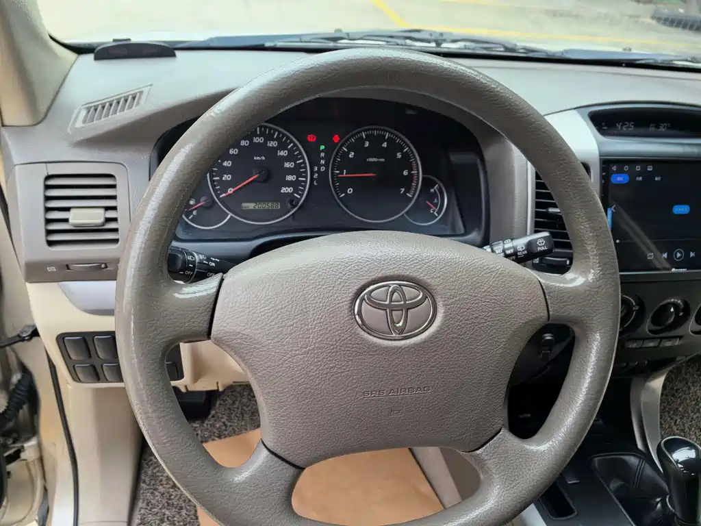 Toyota Prado (Import) — миниатюра 14