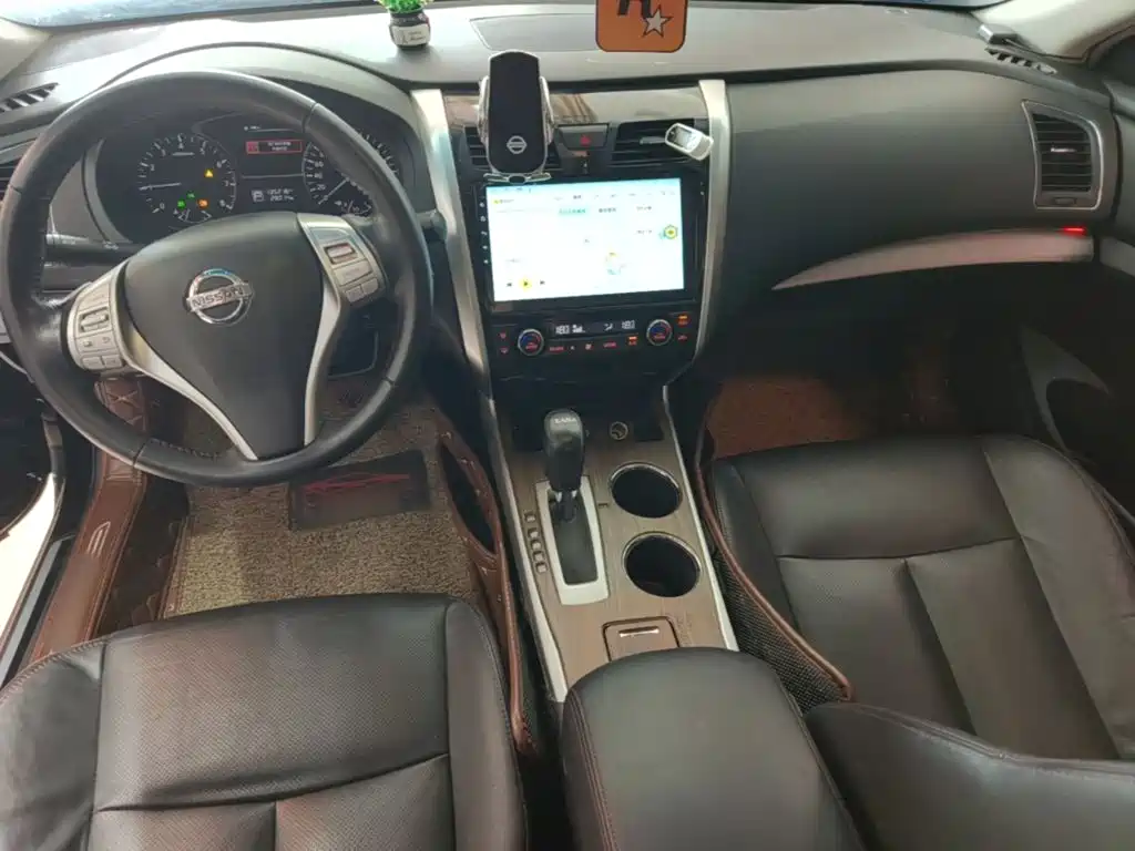 Nissan Teana — миниатюра 10