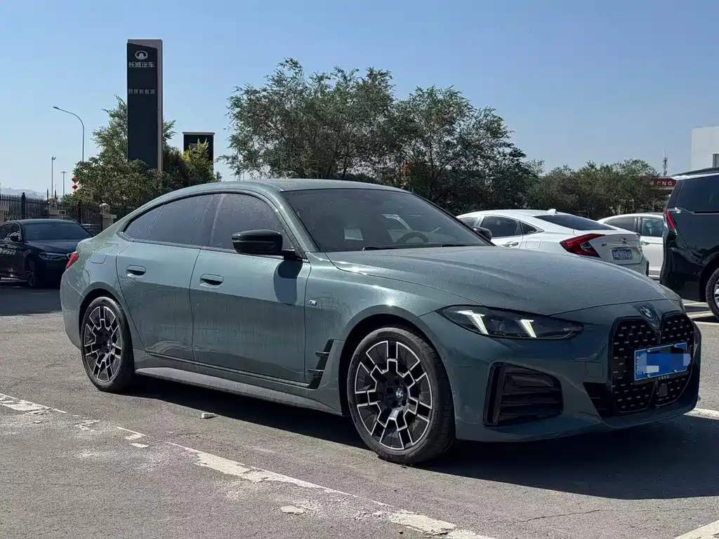 BMW 4 Series — миниатюра 3