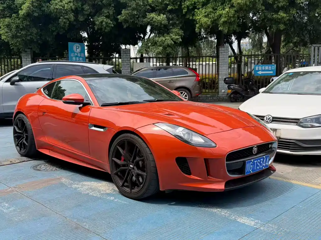 Jaguar F-TYPE — миниатюра 2