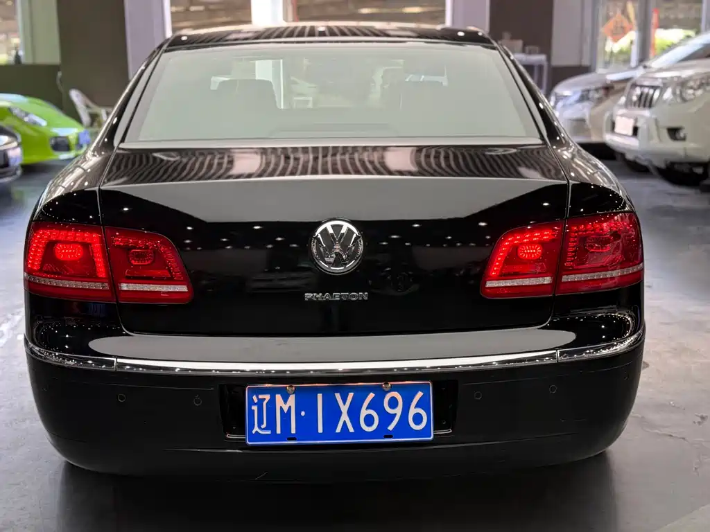 Volkswagen Phaeton — миниатюра 3