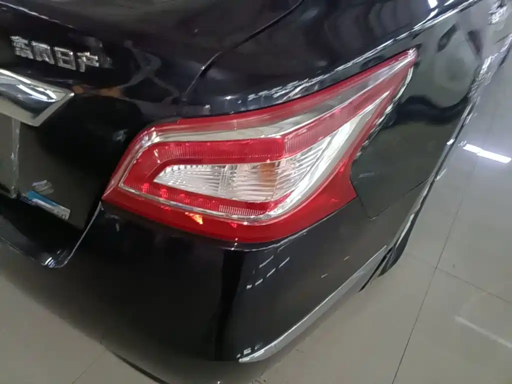 Nissan Teana — миниатюра 8