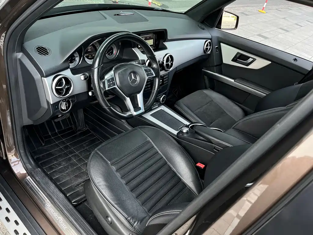 Mercedes-Benz GLK-Class — миниатюра 12