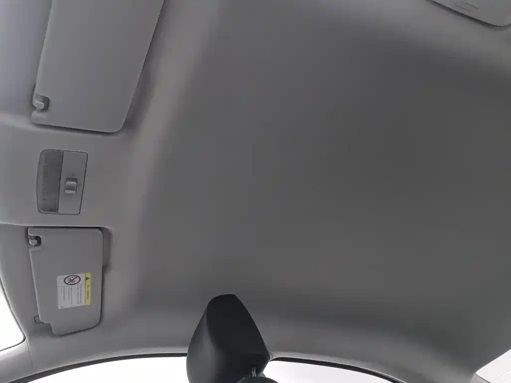 Volkswagen Santana — миниатюра 14