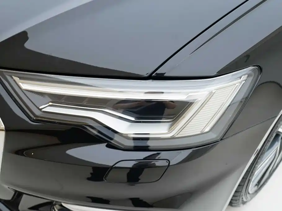 Audi A6L — миниатюра 13
