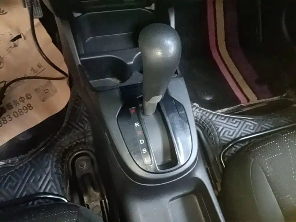 Honda Fit — миниатюра 14