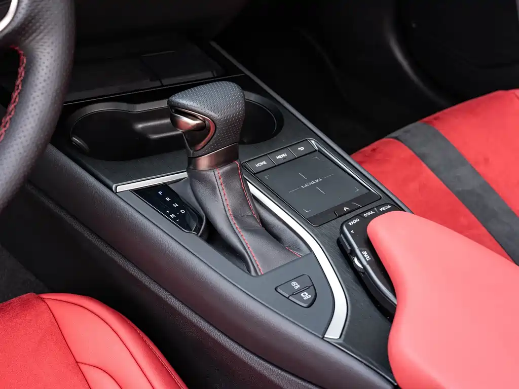 Lexus UX — миниатюра 15