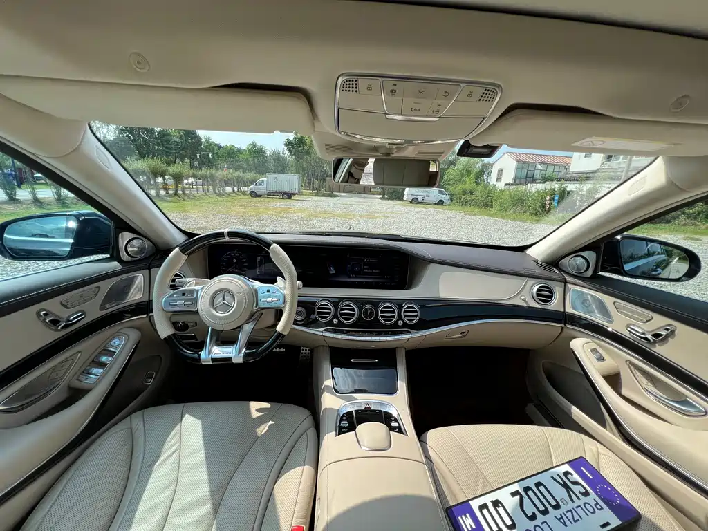 Mercedes-Benz S-Class — миниатюра 11