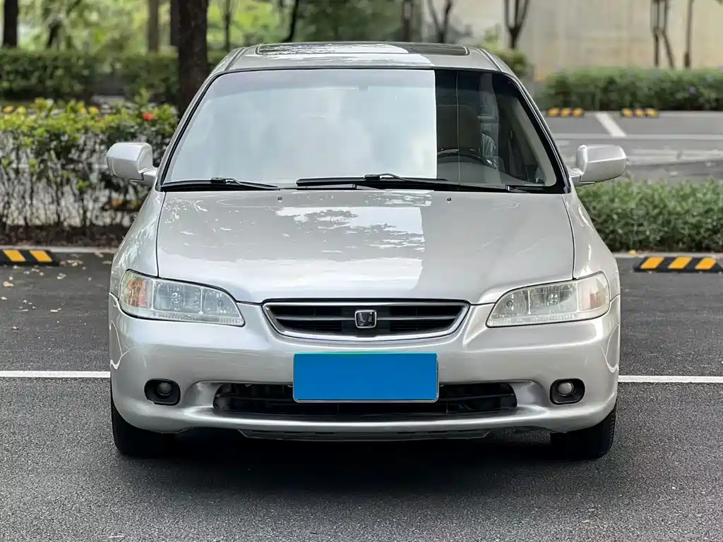 Honda Accord — миниатюра 3