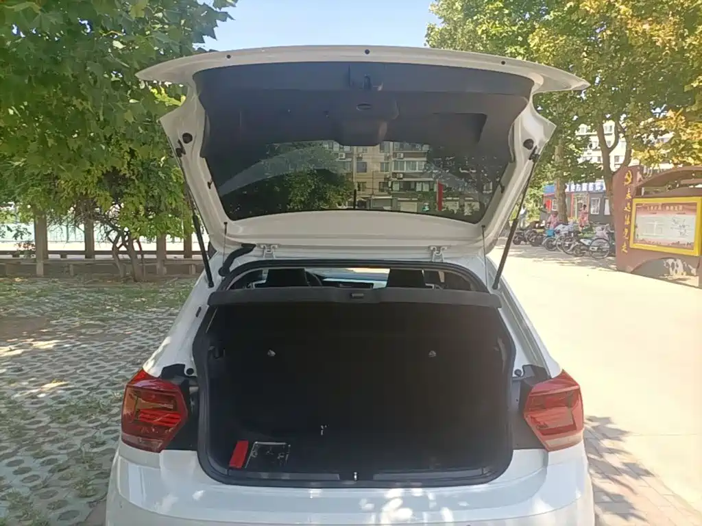 Volkswagen Polo — миниатюра 19