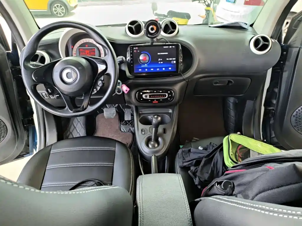 smart Smart Fortwo — миниатюра 13