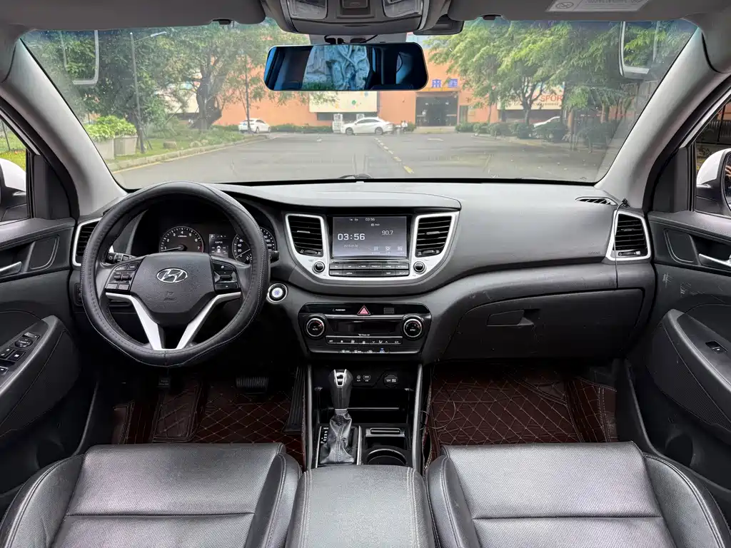 Hyundai Tucson — миниатюра 11
