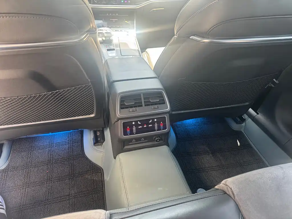 Audi A6L — миниатюра 18