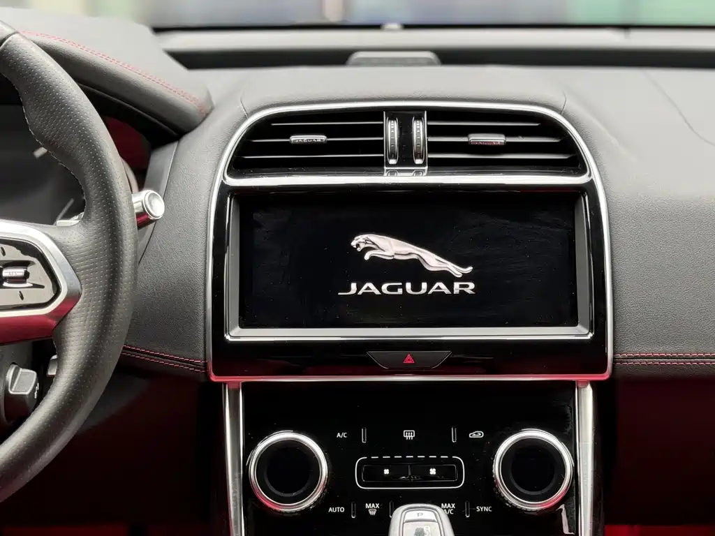 Jaguar XEL — миниатюра 11