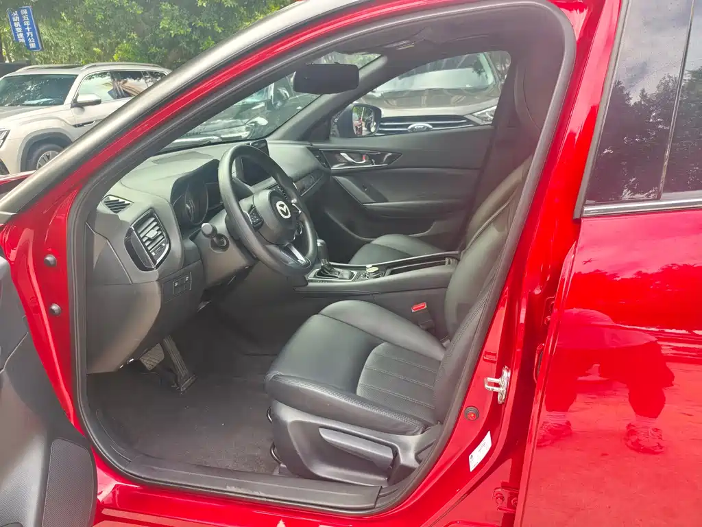 Mazda CX-4 — миниатюра 9