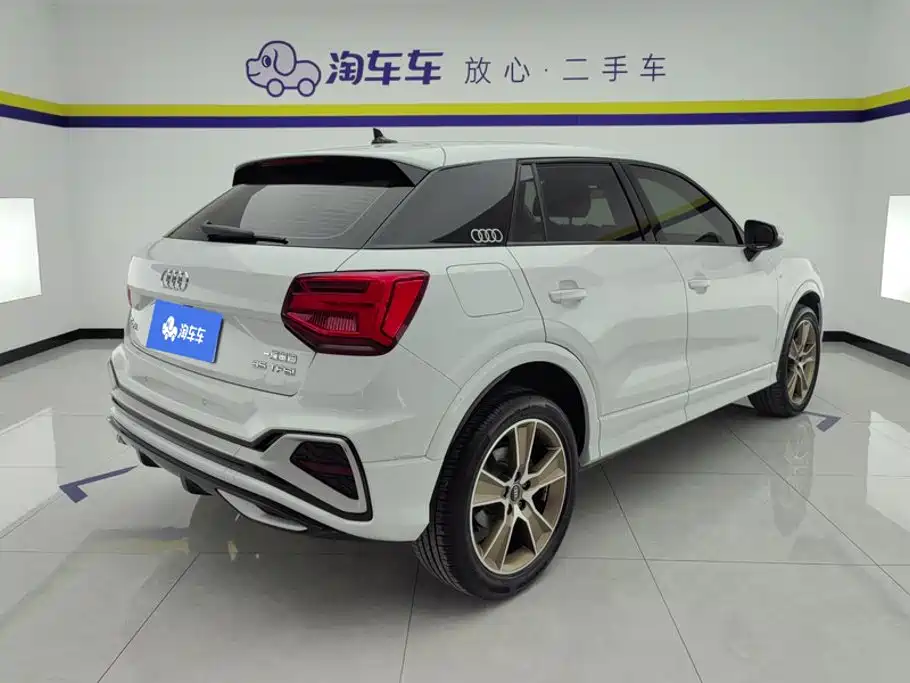 Audi Q2L — миниатюра 3