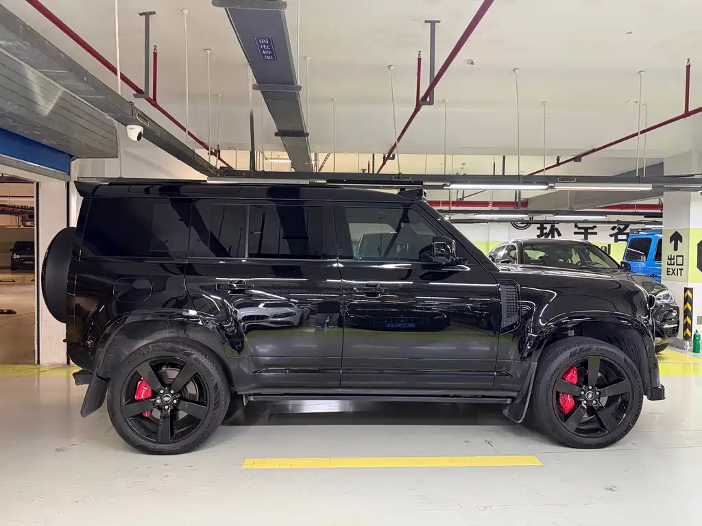 Land Rover Defender — миниатюра 11