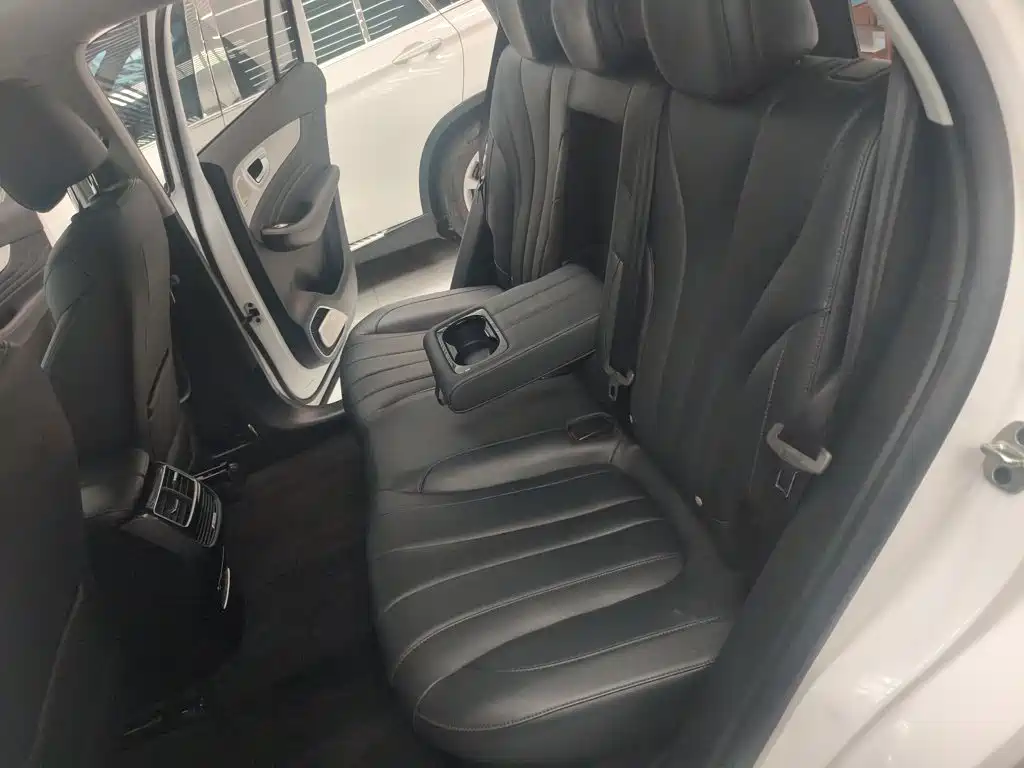Roewe RX5 eMAX — миниатюра 20