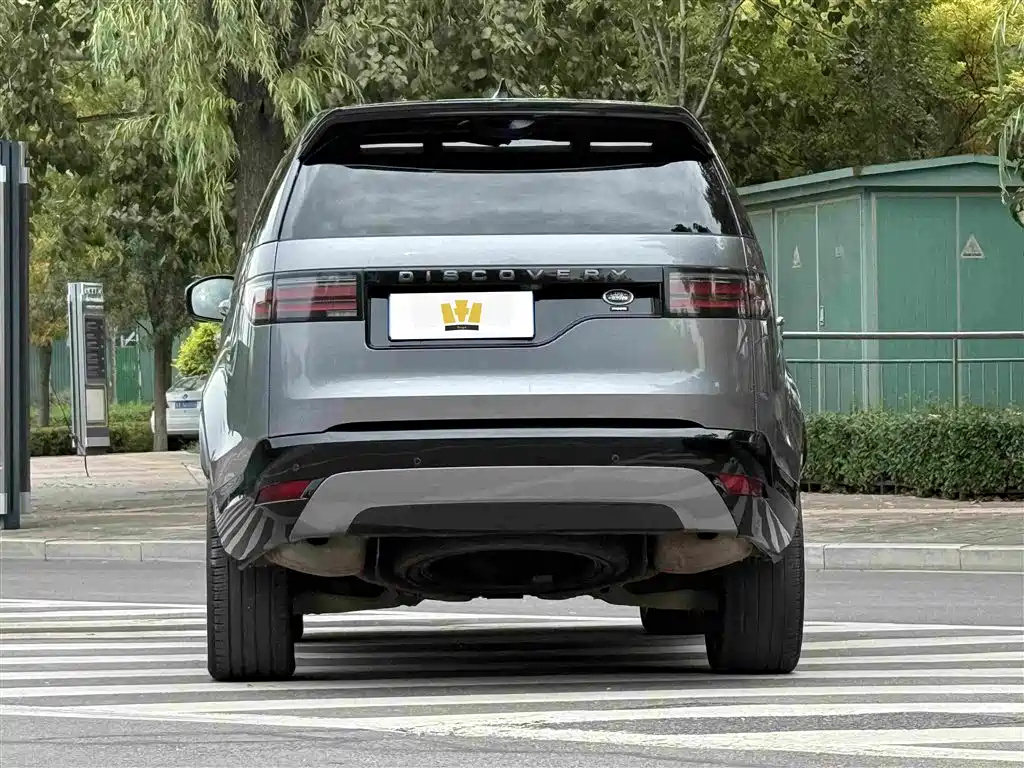 Land Rover Discovery — миниатюра 3
