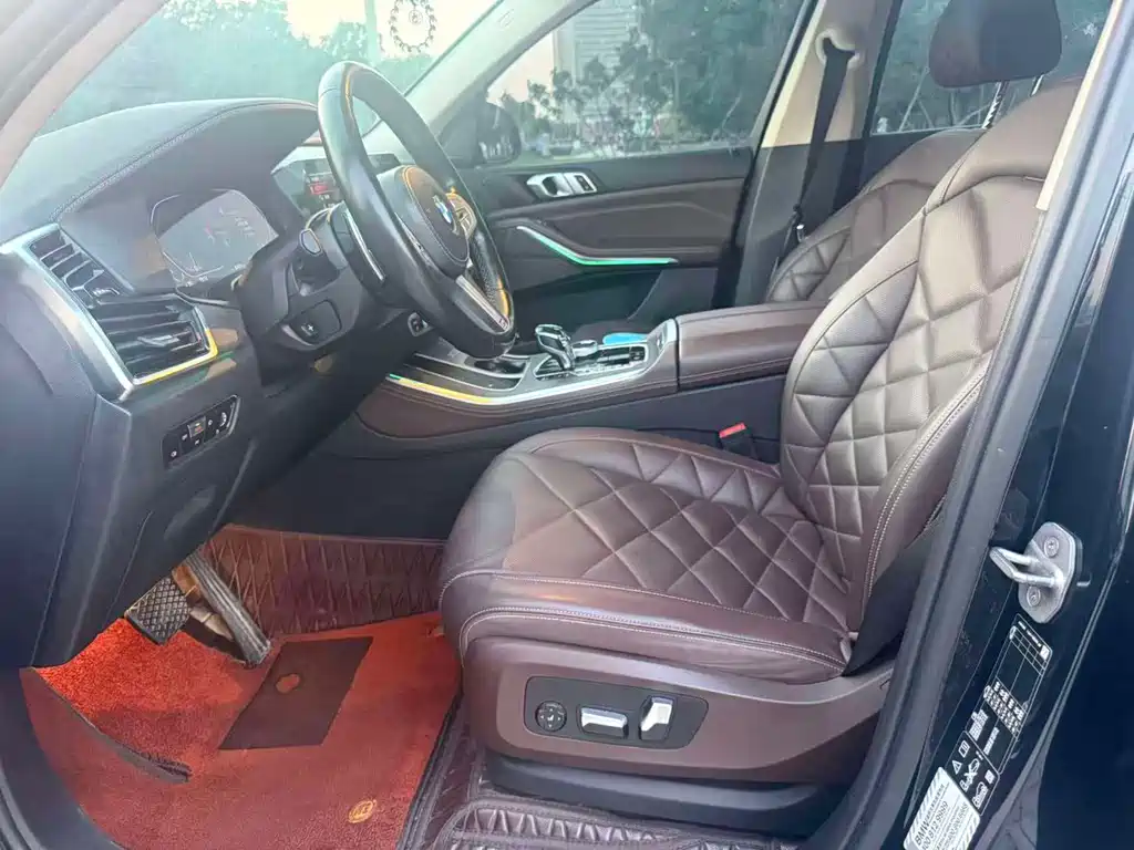 BMW X5 2023 xDrive 30Li M Sport