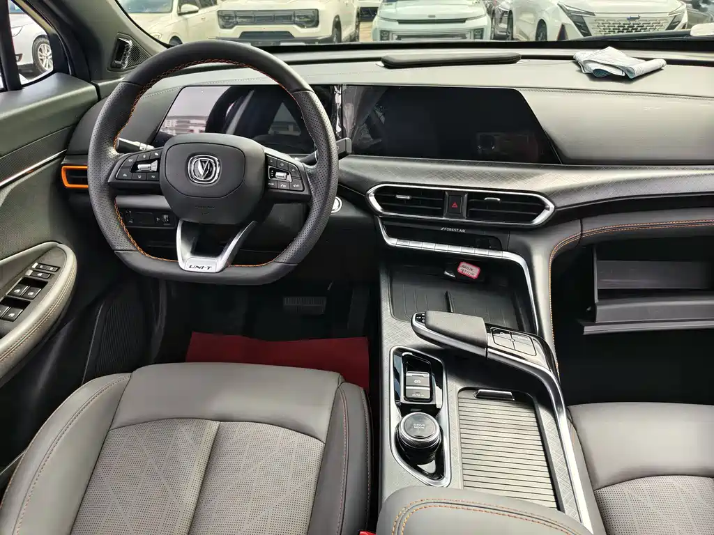 Changan UNI-T — миниатюра 4