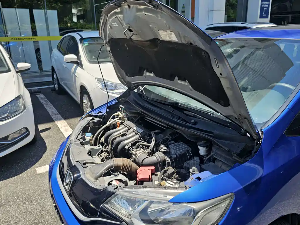 Honda Fit — миниатюра 10