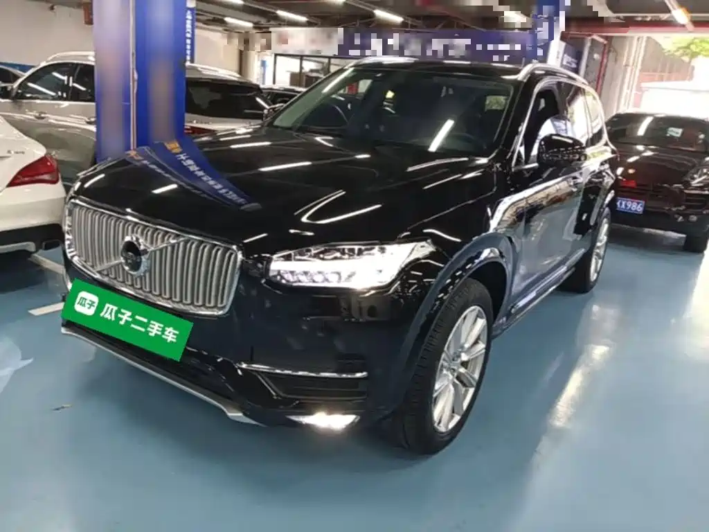 Volvo XC90 — миниатюра 2