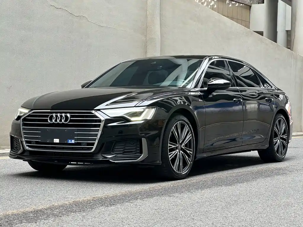奥迪A6L 2021款 40 TFSI 豪华动感型 2021