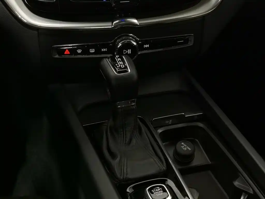 Volvo XC60 — миниатюра 13