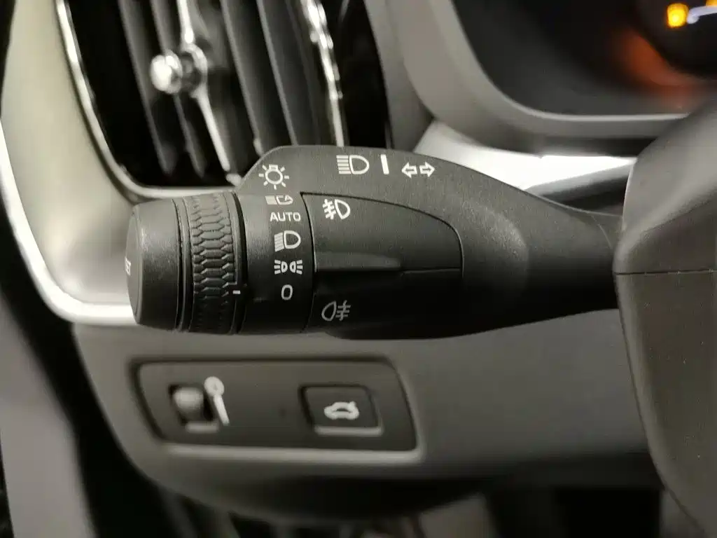 Volvo XC60 — миниатюра 21