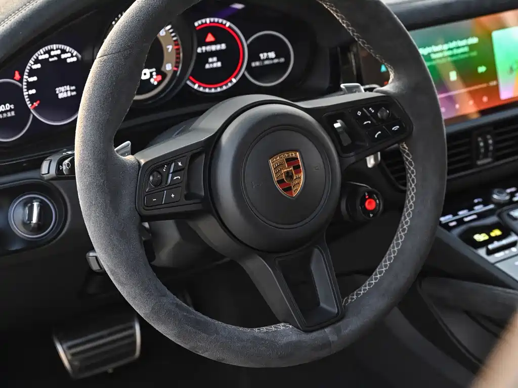Porsche Cayenne — миниатюра 4