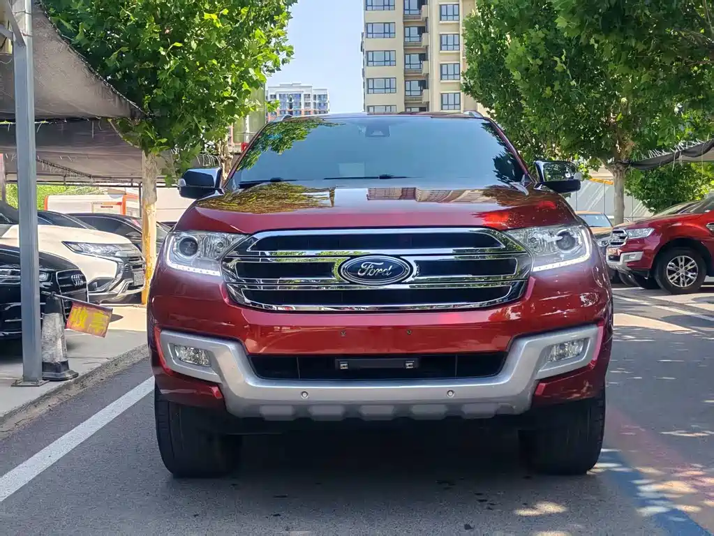 Ford Everest 2017 2.0T AT Flagship 7 мест