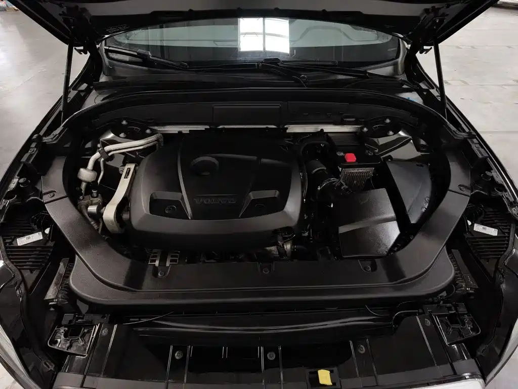 Volvo XC60 — миниатюра 6