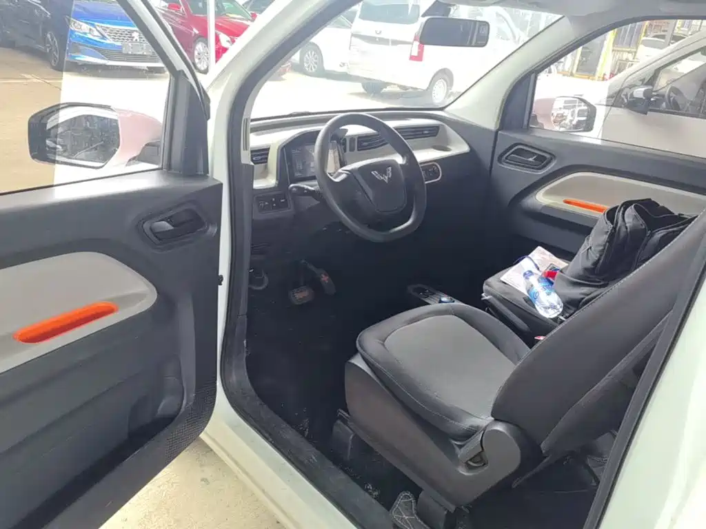 Wuling MINIEV — миниатюра 15