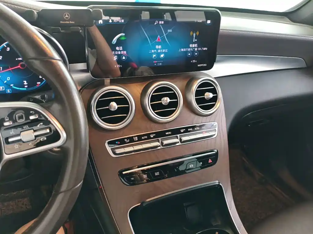 Mercedes-Benz GLC — миниатюра 20